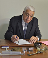 Jean-Pierre Sueur - Membre honoraire du Parlement, ancien ministre.